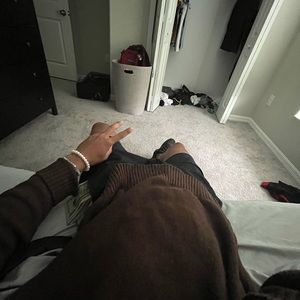 meet your posher, the official sebas